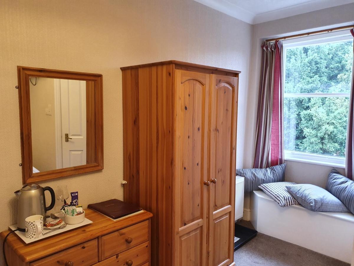 Strathmore Guest House (Adults Only) Кесвик Экстерьер фото