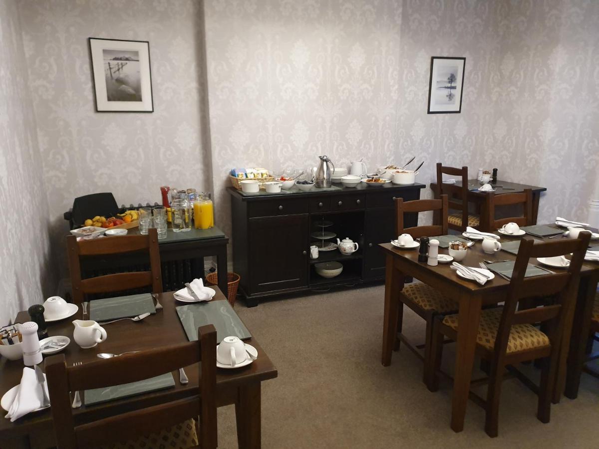 Strathmore Guest House (Adults Only) Кесвик Экстерьер фото